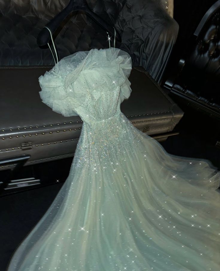 Weißes, glänzendes, elegantes A-Linien-Abendkleid mit Spaghettiträgern und langen Pailletten, Ballkleid, Partykleid, nv3481