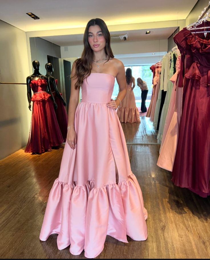 Rosa, schlichtes, elegantes, langes Ballkleid aus Satin, nv2938