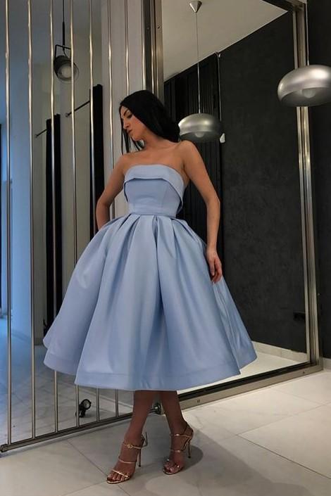 Trägerloses, blaues, kurzes Ballkleid, Ballkleider, NV1647