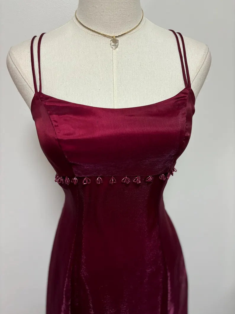 Dunkelrotes Burgunderrot, Retro-Mode, schlichte Mode, glänzend, exquisite Perlen, Schnürung am Rücken, langer Satin, elegantes Prinzessinnen-Ballkleid, Abendkleid, Partykleid, NV3709