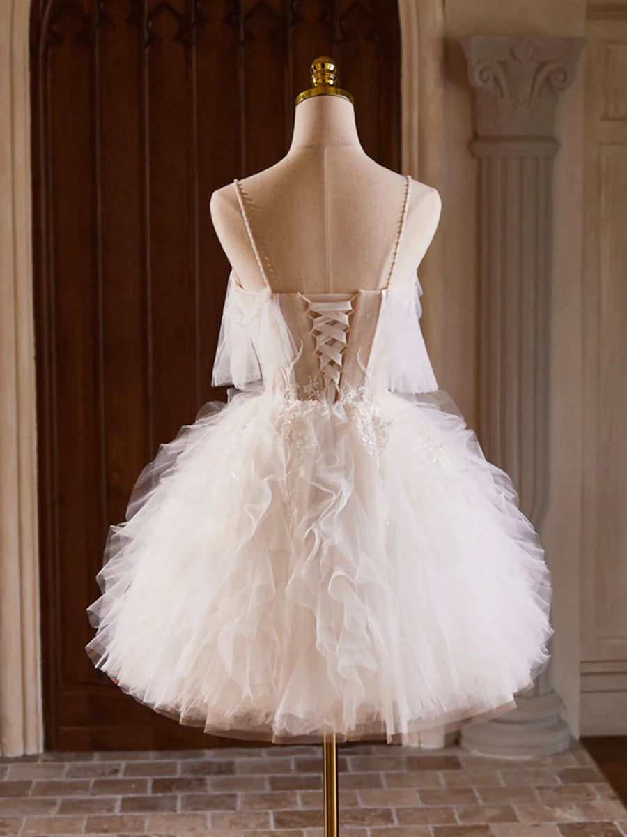 Kurzes Ballkleid in A-Linie und Tülllagen, Partykleid mit Spaghettiträgern in Hellchampagner nv1417