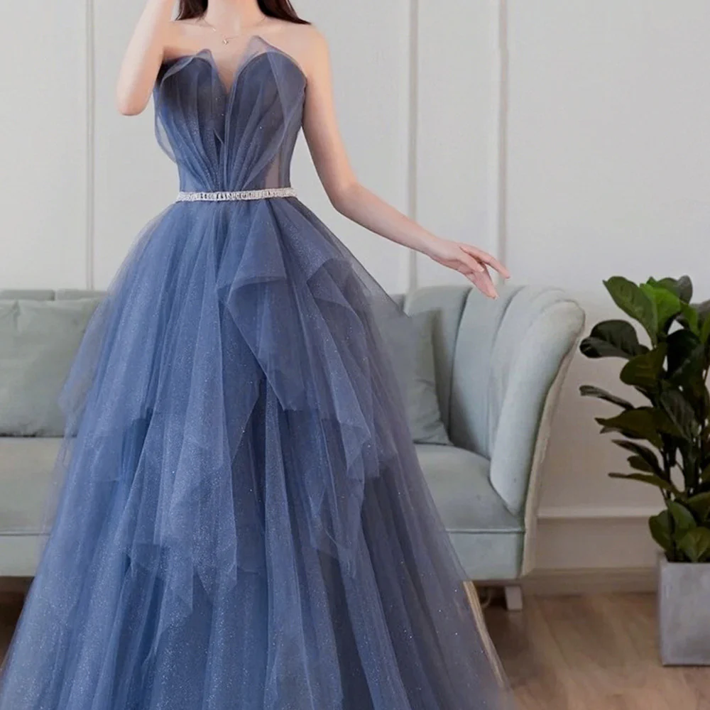 Blaues langes Ballkleid aus Tüll mit herzförmigem Ausschnitt, blaues Abendkleid aus Tüll, NV881