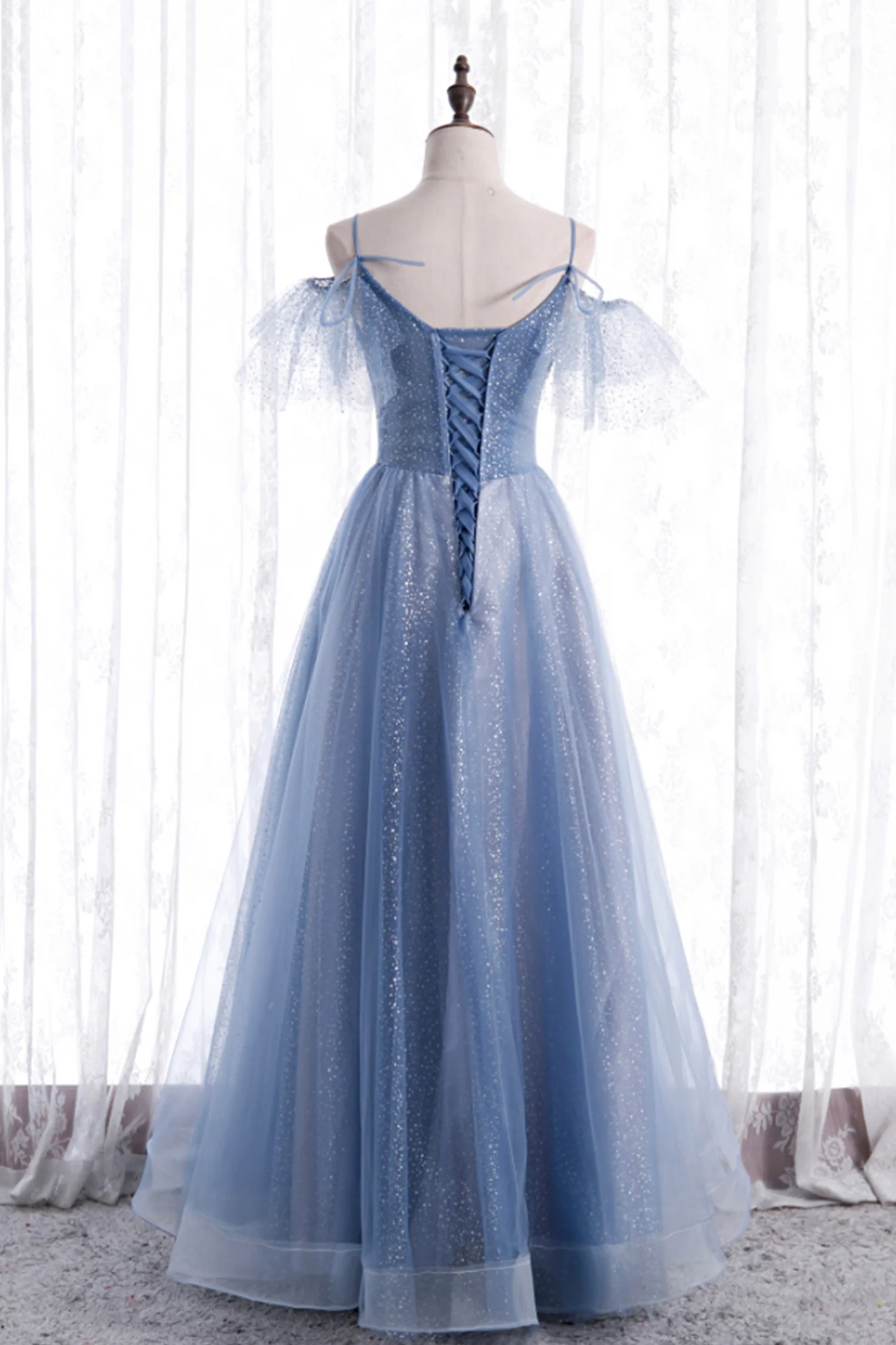 Langes A-Linien-Ballkleid aus blauem Tüll, blaues Abendkleid mit Spaghettiträgern nv876