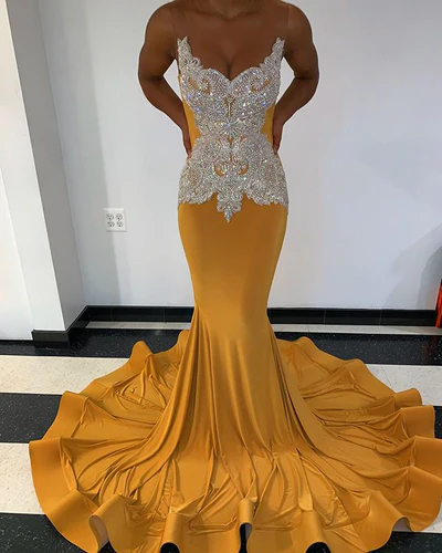 FUNKELNDE, KRISTALL-ABENDKLEID AUS TRANSPARENTEM TÜLL, ÄRMELLOS, VERFÜHRERISCH, FIT AND FLARE, ABENDKLEID Snv905