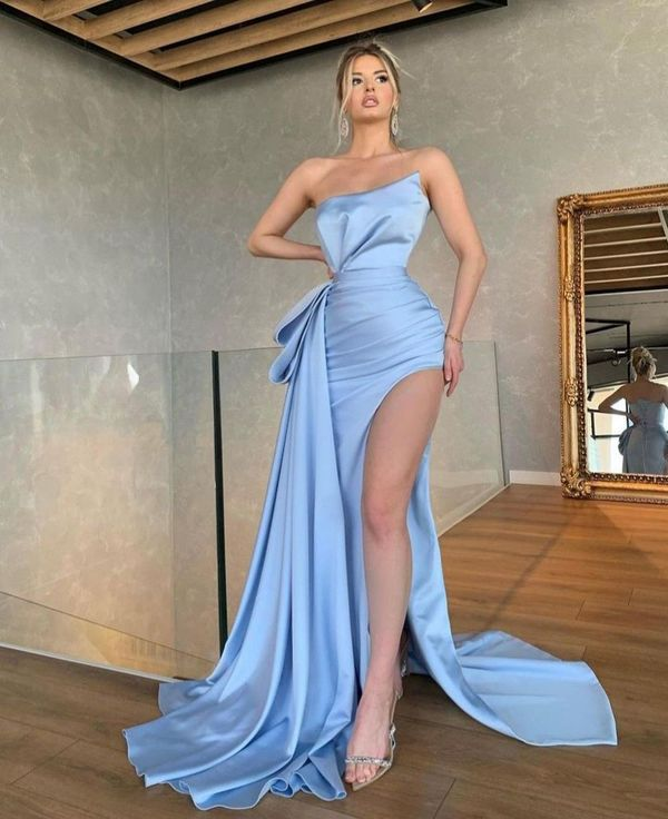 Meerjungfrau trägerloses hellblaues Satin langes Ballkleid mit Seitenschlitz, Abendpartykleider nv330