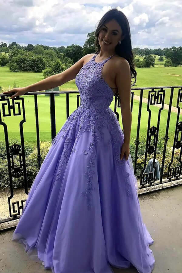 Lavendelfarbenes A-Linien-Tüll-Neckholder-Abendkleid mit Spitzenapplikationen, Ballkleid nv815