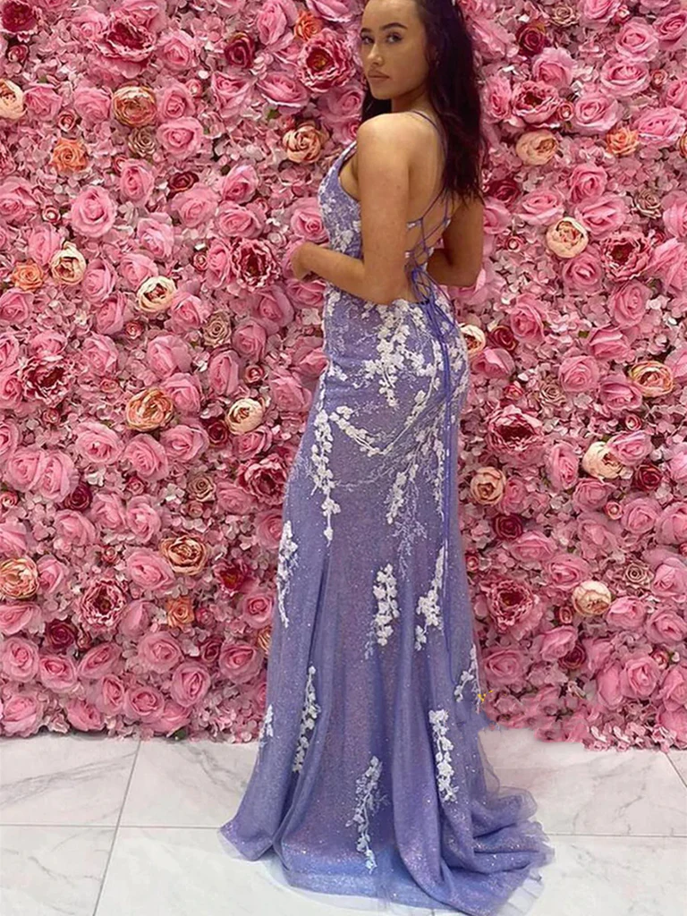 V-Ausschnitt, Meerjungfrau, offener Rücken, lila Spitze, langes Ballkleid mit hohem Schlitz, lila Meerjungfrau-Abendkleid für die Abschlussfeier nv233