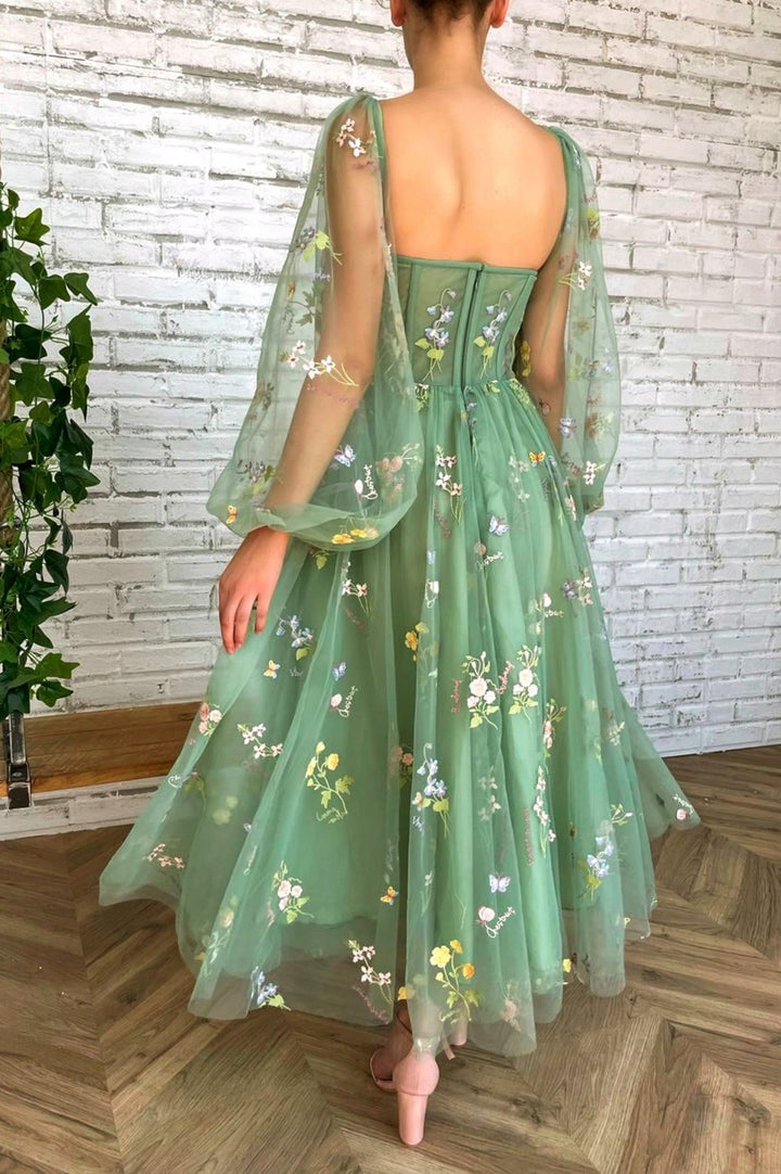 Grünes elegantes Midi-Ballkleid-Abendkleid aus Tüll mit Blumenapplikationen nv76