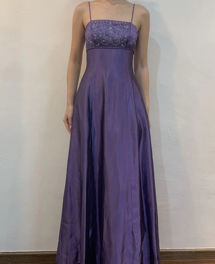 Lila Zarte Blumen Perlen Glänzende Spaghettiträger Elegante Mode A-Linie Langes Tüll Ballkleid Abendkleid Partykleid Ballkleid nv3798