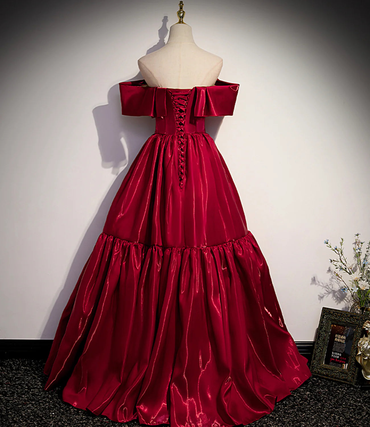 Robe de soirée longue en satin rouge Robe de soirée trapèze nv1684