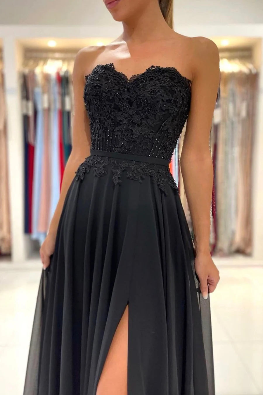 Schwarzes langes Ballkleid aus Chiffon und Spitze, trägerloses Abendkleid in A-Linie, nv1464