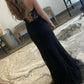 Robe de soirée longue en dentelle noire avec fente, robe de soirée noire sans bretelles nv1442