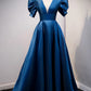 Robe de soirée longue en satin bleu à col en V, robe de soirée trapèze bleue nv1460