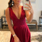 Robe de bal longue en satin bordeaux à col en V, robe de soirée simple en coupe A nv1448