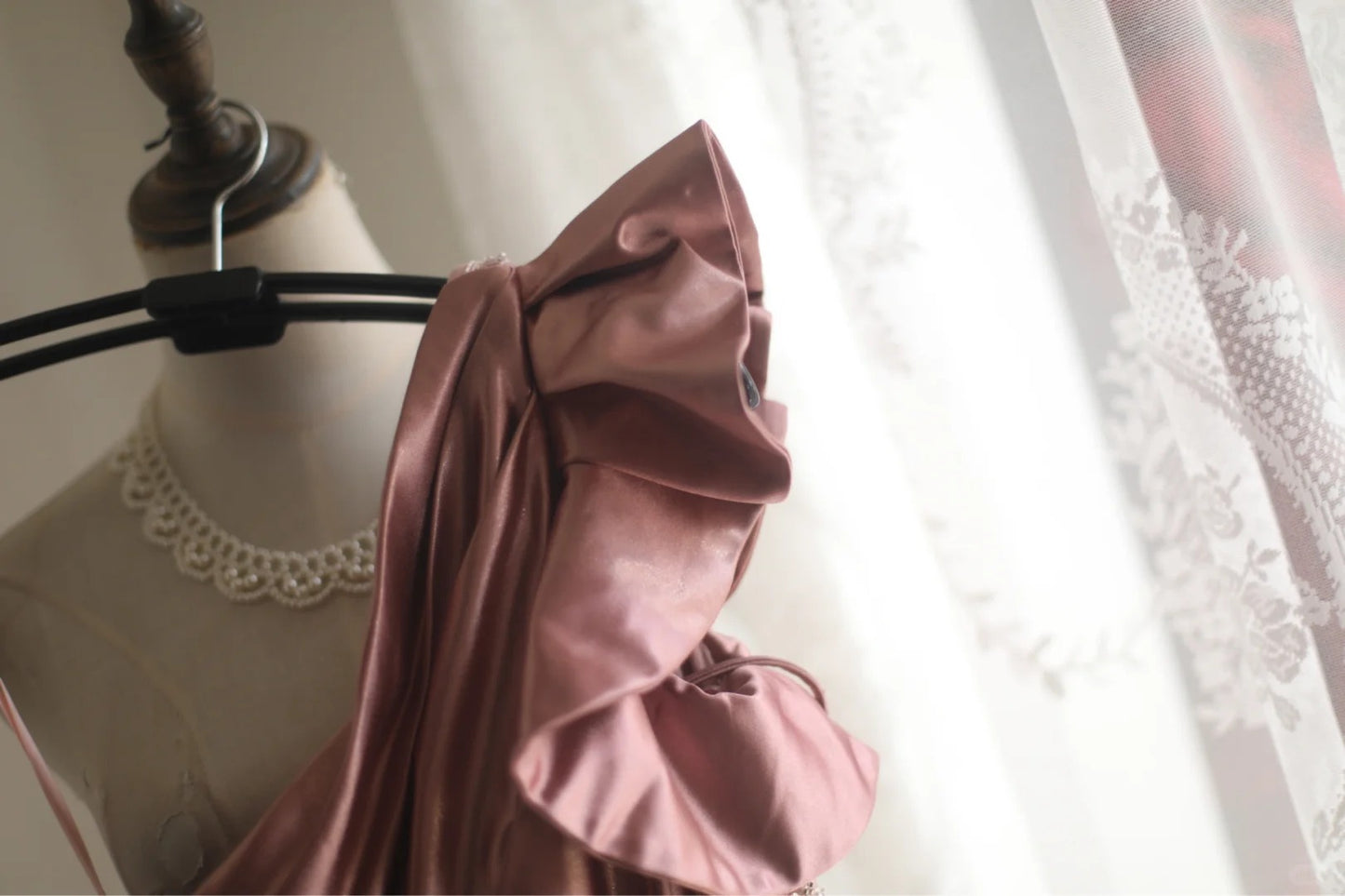 Rosa Perlen Elegantes Langes Satin Bodenlanges Ballkleid Abendkleid Partykleid nv4187