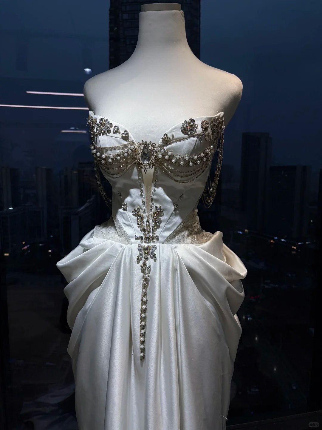 Strapless Sweetheart White Satin Mermaid Gown Rhinestone Pearl Chain Draped Wedding Prom Dress  NV7025