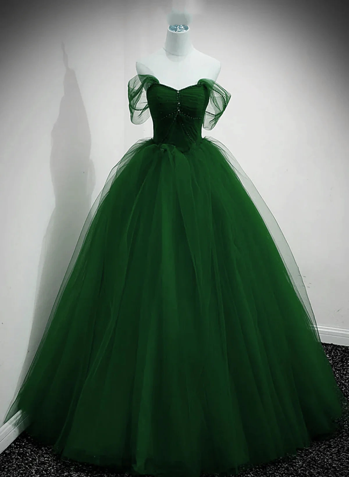 Robe de soirée longue en tulle vert avec perles et décolleté en cœur, coupe trapèze, robe de bal, nv2145