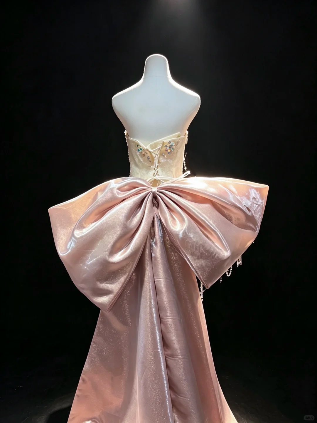 Ivory Strapless Sweetheart Cage Skirt Dress Crystal Chain Tassel Big Champagne Bow Back Runway Prom Gown  NV6934
