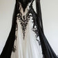 Dunkles Brautkleid NV6226 mit kontrastierender 3D-Stickerei in Lila, Schwarz und Weiß, trägerlosem Spitzenschleier und dunklem Design (3D-Stickerei)