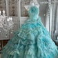 Mint Enchantment – ​​trägerloses, perlenbesetztes 3D-Blumenballkleid mit gestufter Rüschenschleppe NV6845