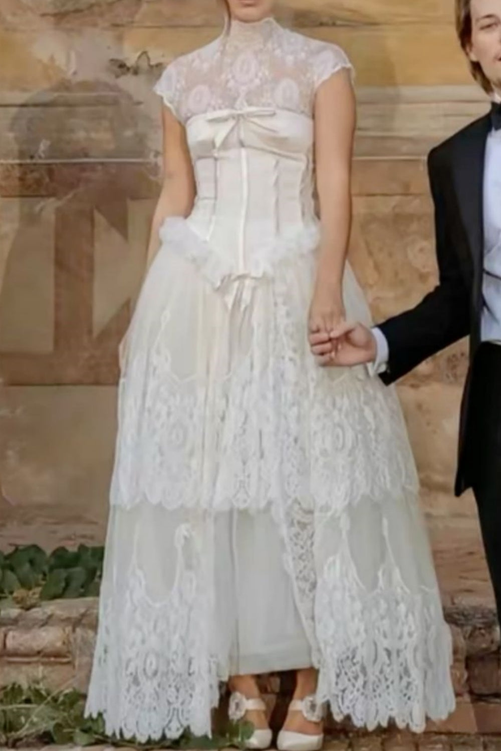NiceVestidos – Langes Brautkleid aus reiner weißer Spitze NV5836