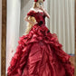 Robe de bal longue en tulle rouge délicatement perlée NV6662
