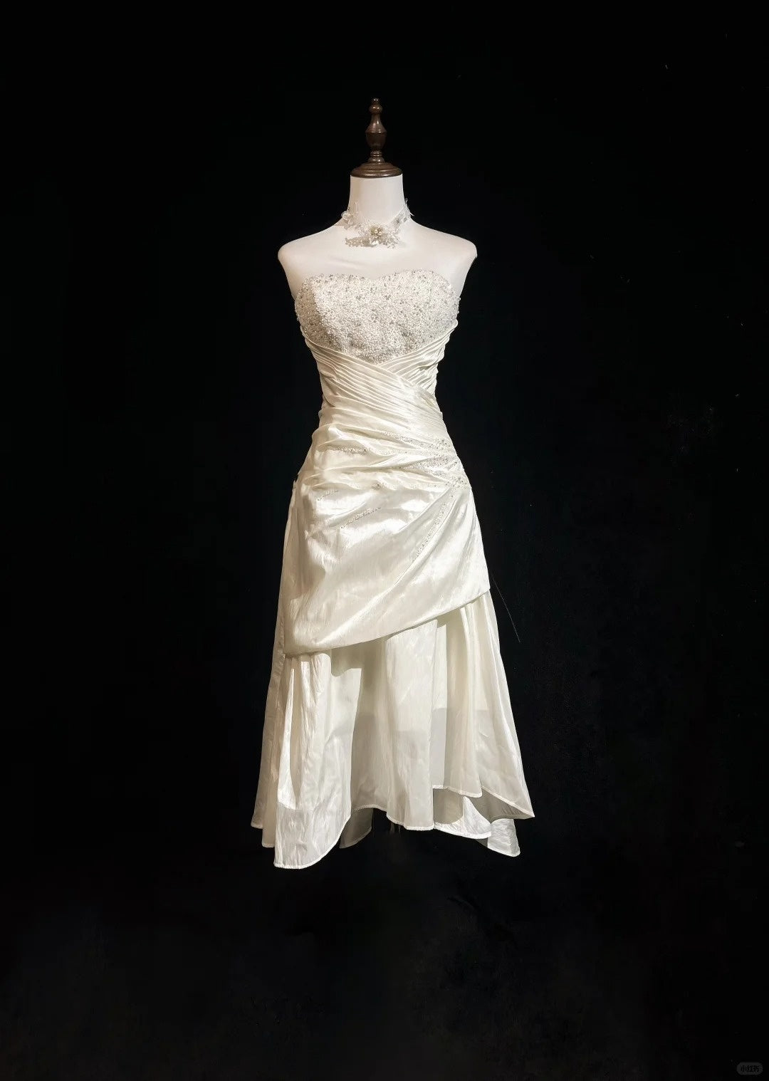 Elfenbeinweißes funkelndes Homecoming-Kleid, exquisites, perlenbesetztes, kurzes Satin-Ballkleid, Abendkleid, nv4382