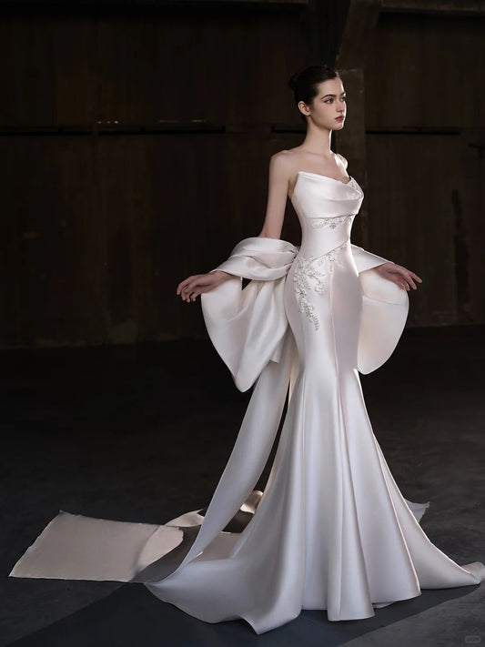 Wunderschönes, exquisites, langes, mit Perlen besetztes Satin-Meerjungfrauen-Ballkleid mit schmalem Abendkleid und Brautkleid nv4127