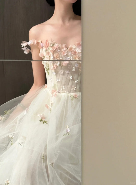 Weißes elegantes Retro-Mode-Romantisches Exquisites Blumenmuster Langes bodenlanges Chiffon-Tüll-Ballkleid-Abendkleid Geburtstags-/Urlaubs-/Hochzeitskleid Ballkleid-Brautkleid nv4076