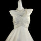 Weißes, stilvolles, plissiertes, kurzes Chiffon-Heimkehrkleid mit Perlenbesatz für Geburtstage, NV5222
