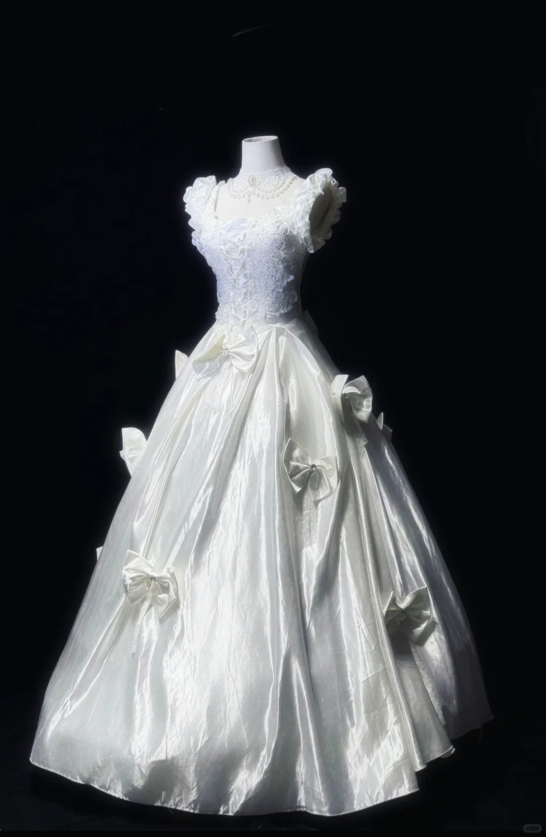 Ivory White Vintage Elegant Long Satin Lace Ball Gown Evening Dress Party Dress Wedding Dress Princess nv4120