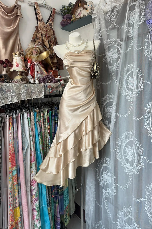 Champagner Retro Elegantes Kurzes Rüschen Satin Homecoming Kleid Geburtstagskleid Cocktail Party Kleid nv4626