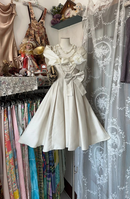 Elfenbeinweißes Vintage-Elegantes kurzes Satin-Heimkehrkleid Geburtstagspartykleid Ballkleid Abendkleid nv4631