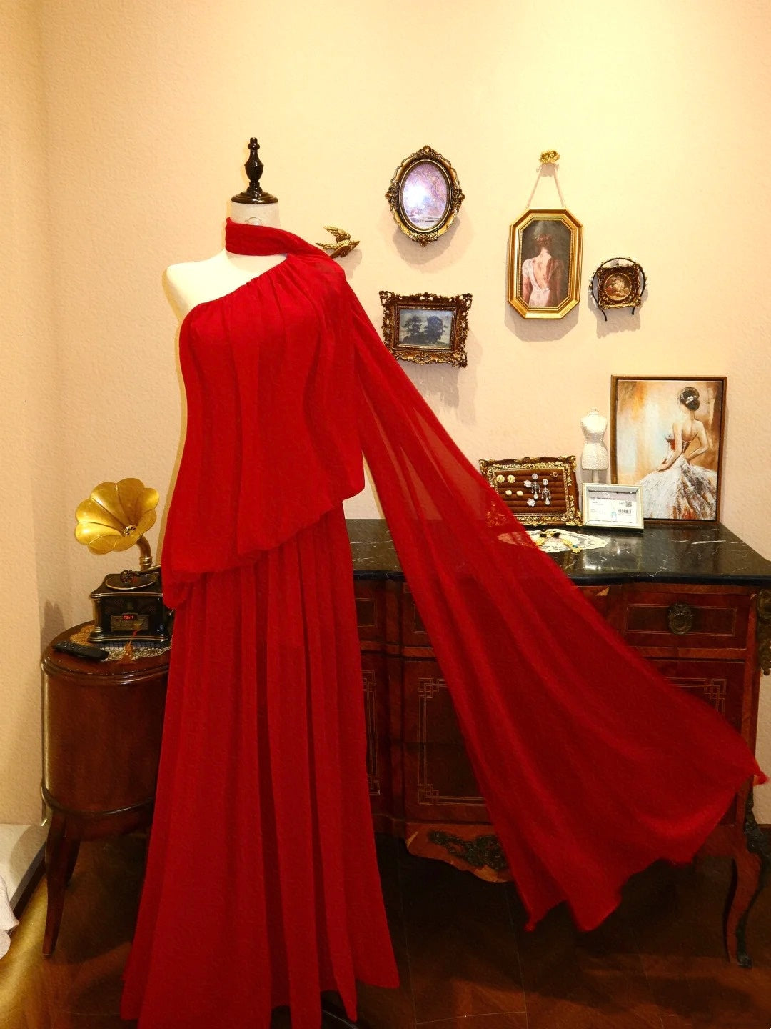 NiceVestidos – Romantisches Chiffonkleid im Stil des roten Teppichs, langes Festkleid mit einer Schulter und fließenden Ärmeln, NV5822