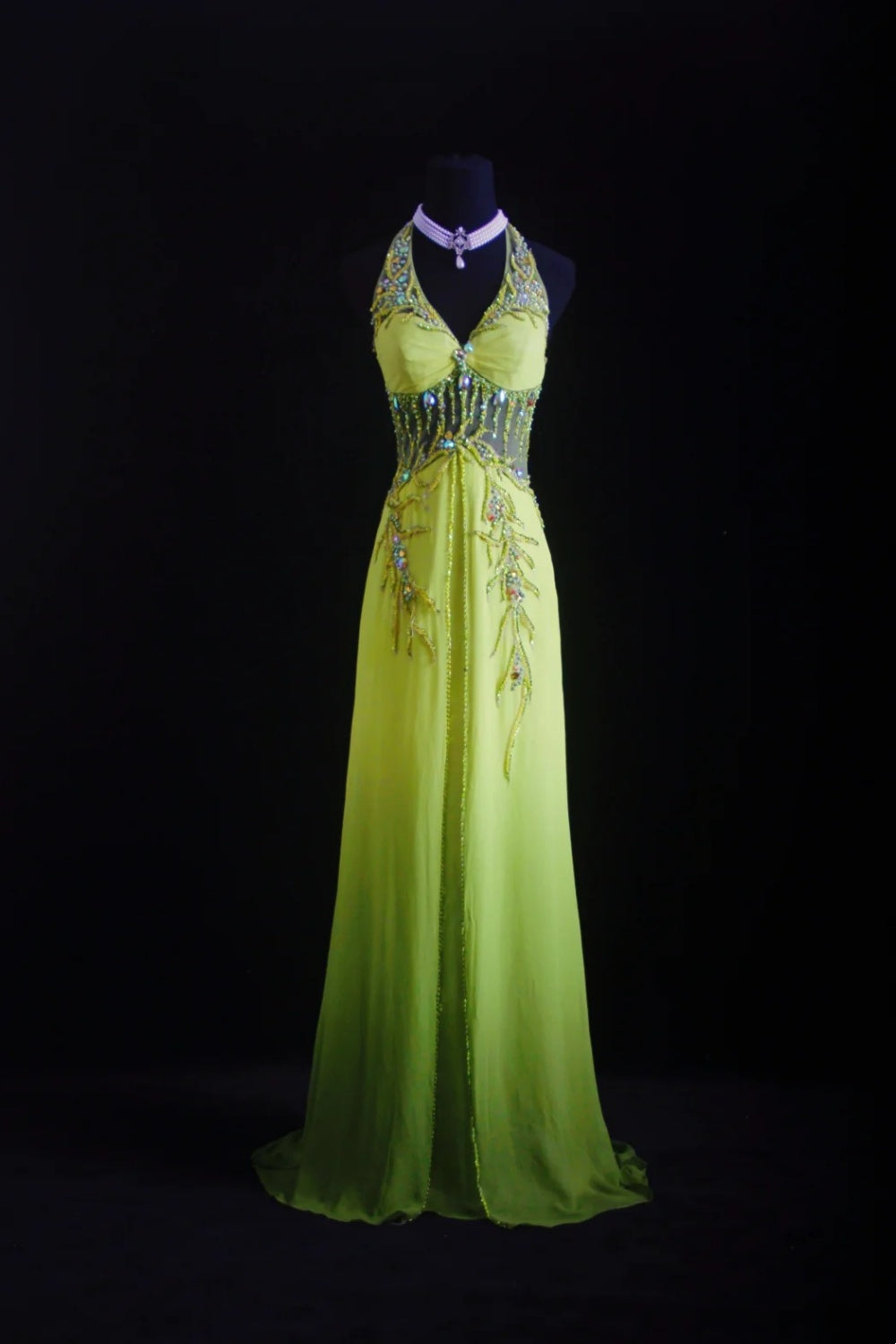 NiceVestidos – Verträumtes, handgefertigtes, mit Perlen besetztes, nischenhaftes Waldmärchen-Naturkunst-Kleid, glamouröses, gelbgrünes Chiffon-Kleid mit Neckholder und Perlen, enganliegendes, langes Ballkleid NV5793