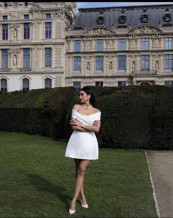 Robe de soirée courte en satin blanc simple et tendance, à épaules dénudées, robe de bal, robe d'anniversaire, robe de soirée pour invités de mariage nv2551