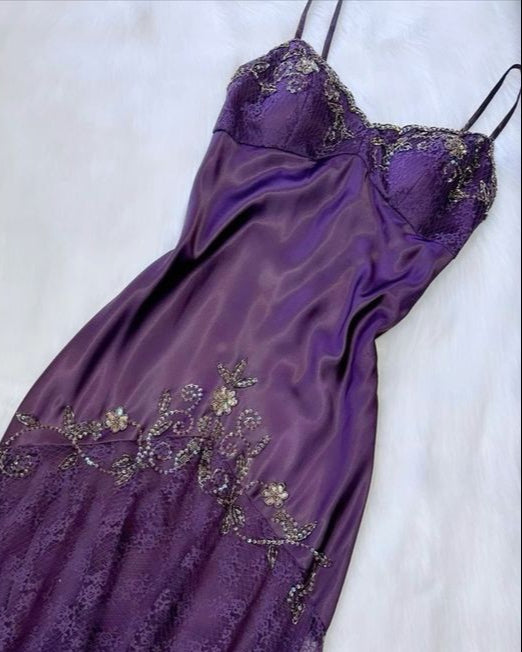 Purple Vintage Lace Exquisite Beaded Spaghetti Straps Long Elegant Satin Ball Gown Evening Dress Party Dress nv3269