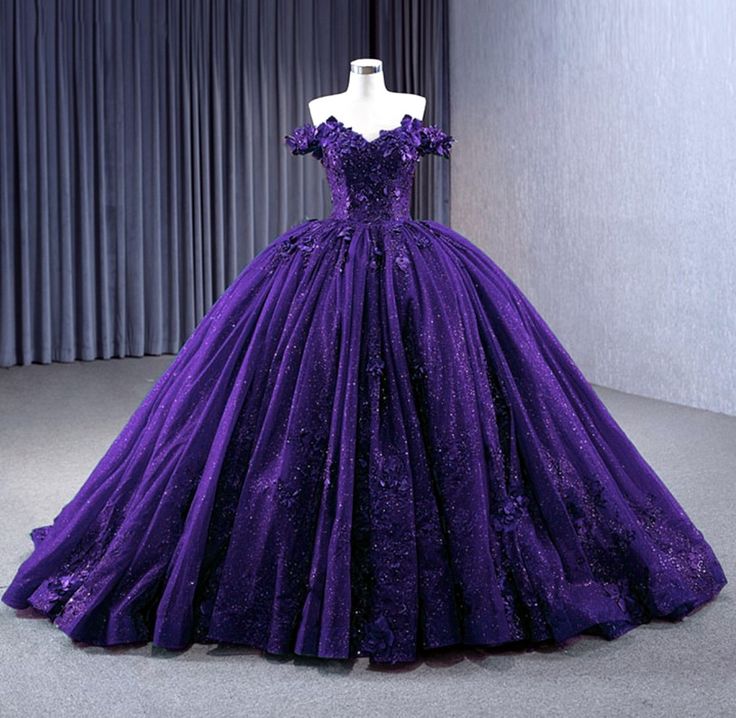Lila glitzerndes Tüllkleid mit schulterfreiem Schnitt und Schleppe | Abendkleid im Court-Stil mit 3D-Blumenmuster NV6319