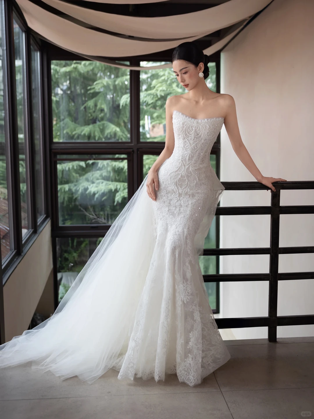 Ivory Strapless Lace Sequin Mermaid Wedding Gown Detachable Tulle Train  NV7192