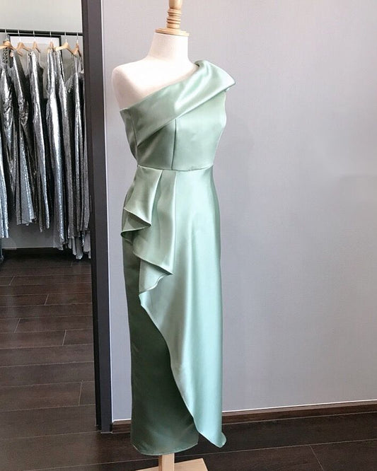 Grünes, modisches, schlichtes, elegantes, langes Satin-Ballkleid, Abendkleid, Brautjungfernkleid, Hochzeitskleid, Muttertagskleid, Ballkleid nv3886