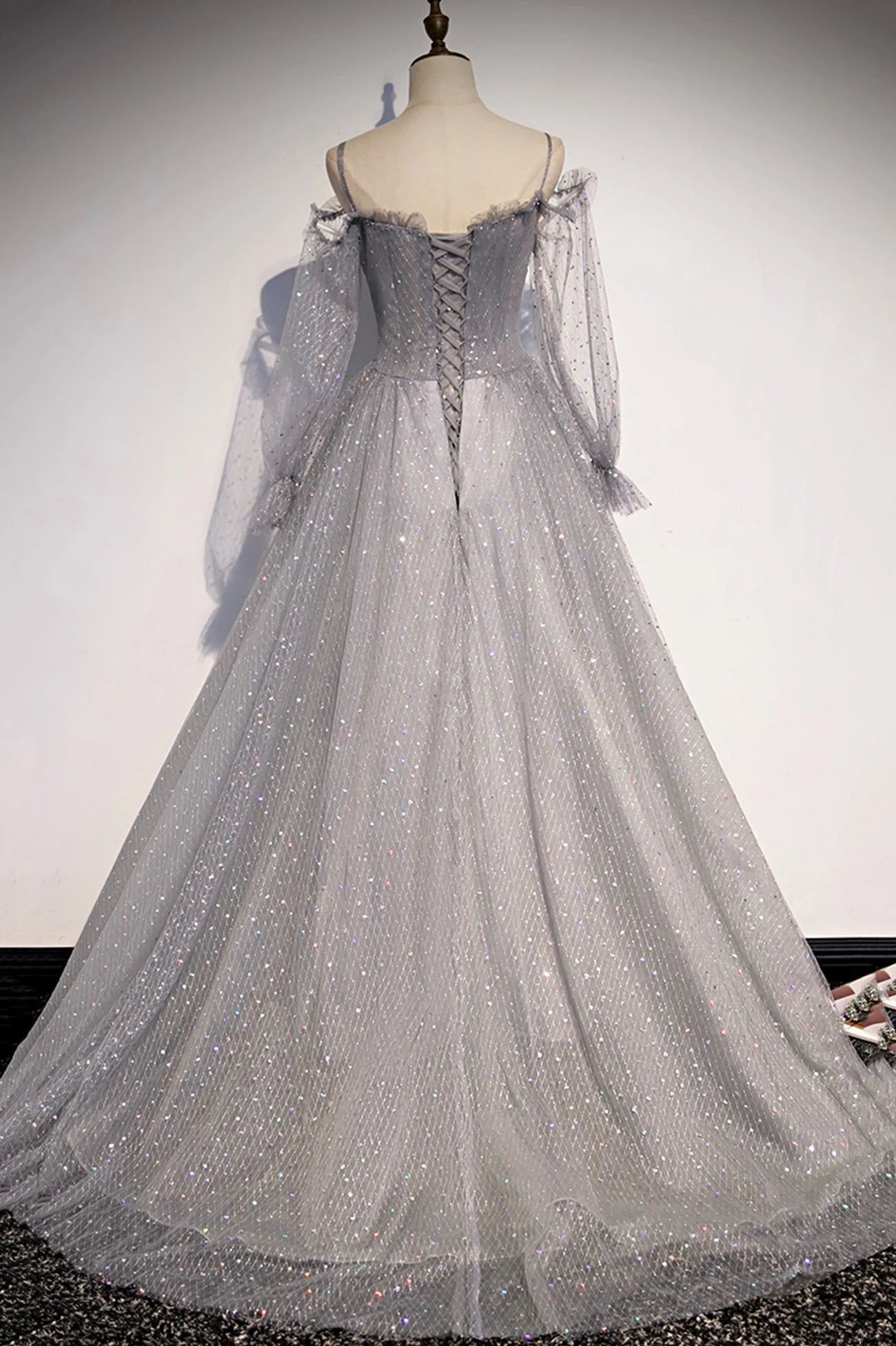 Robe de soirée longue en tulle à paillettes grises, robe de bal trapèze, robe de soirée longue à manches longues nv1727