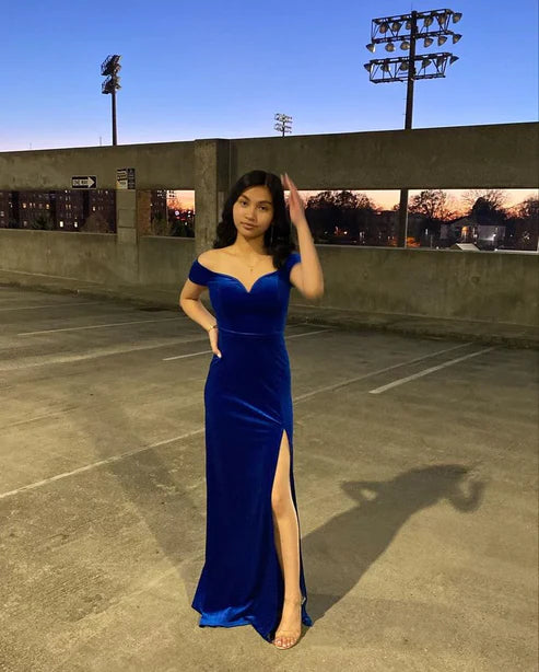 Robe de soirée sirène en velours bleu simple et élégante à épaules dénudées nv2204