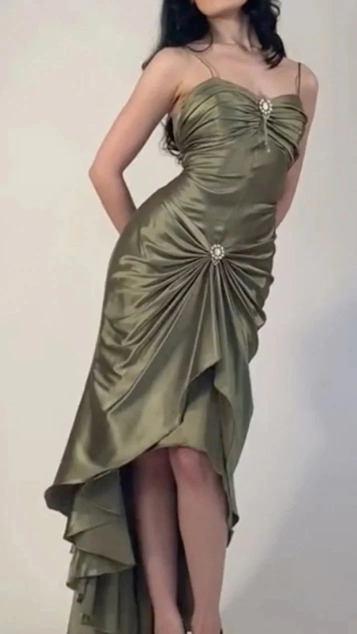 Grünes, figurbetontes, langes Ballkleid mit Spaghettiträgern, NV1965