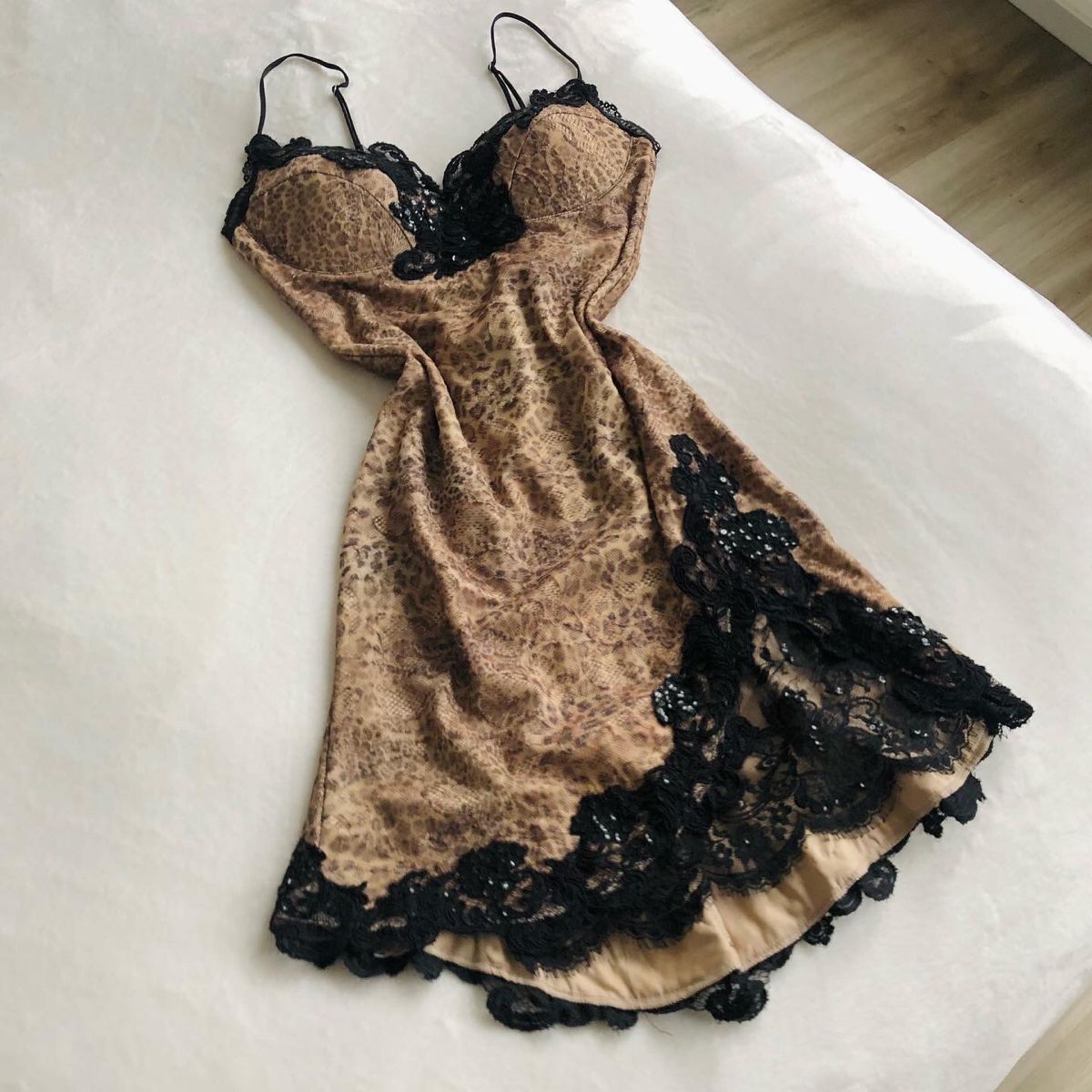 Robe de soirée courte en mousseline de soie et dentelle marron clair, robe de bal d'anniversaire, robe de soirée nv5367