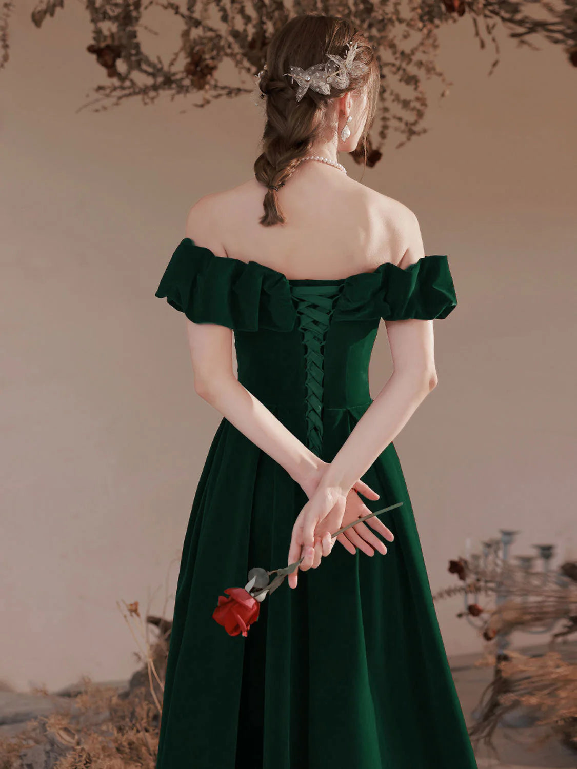 Robe de bal longue en velours vert à épaules dénudées, robe de soirée formelle verte nv1735