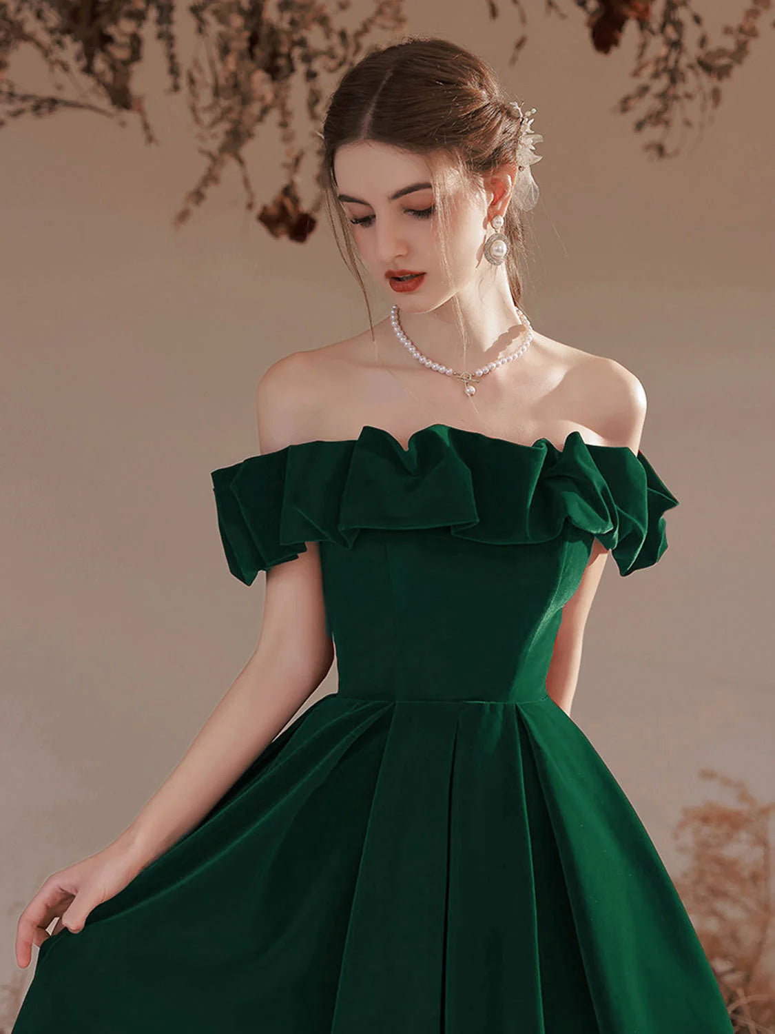 Robe de bal longue en velours vert à épaules dénudées, robe de soirée formelle verte nv1735