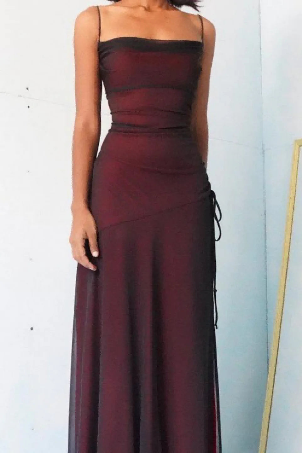 Robe de soirée élégante et moulante à bretelles spaghetti, style vintage bordeaux, longue, en tulle et satin, tenue de bal, robe de soirée, robe de bal, nv3929