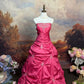 Rosarotes, perlenbesetztes, langes Satin-Ballkleid, nv5143