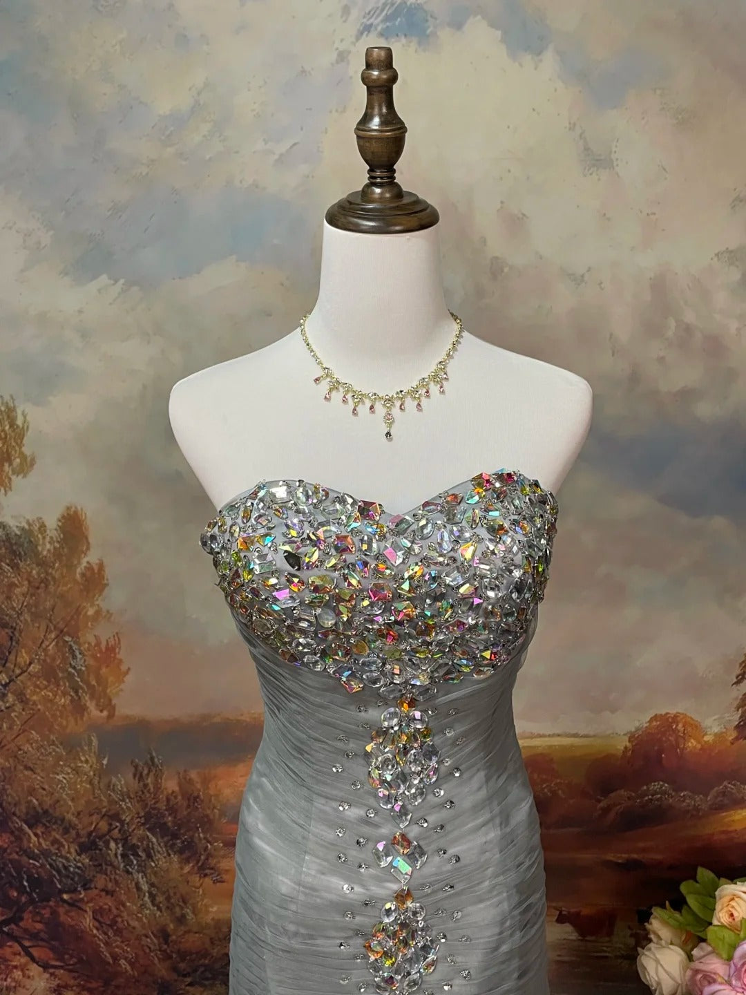 Robe de soirée longue en tulle gris argenté, élégante et vintage, ornée de pierres précieuses et de perles, robe de bal nv4079