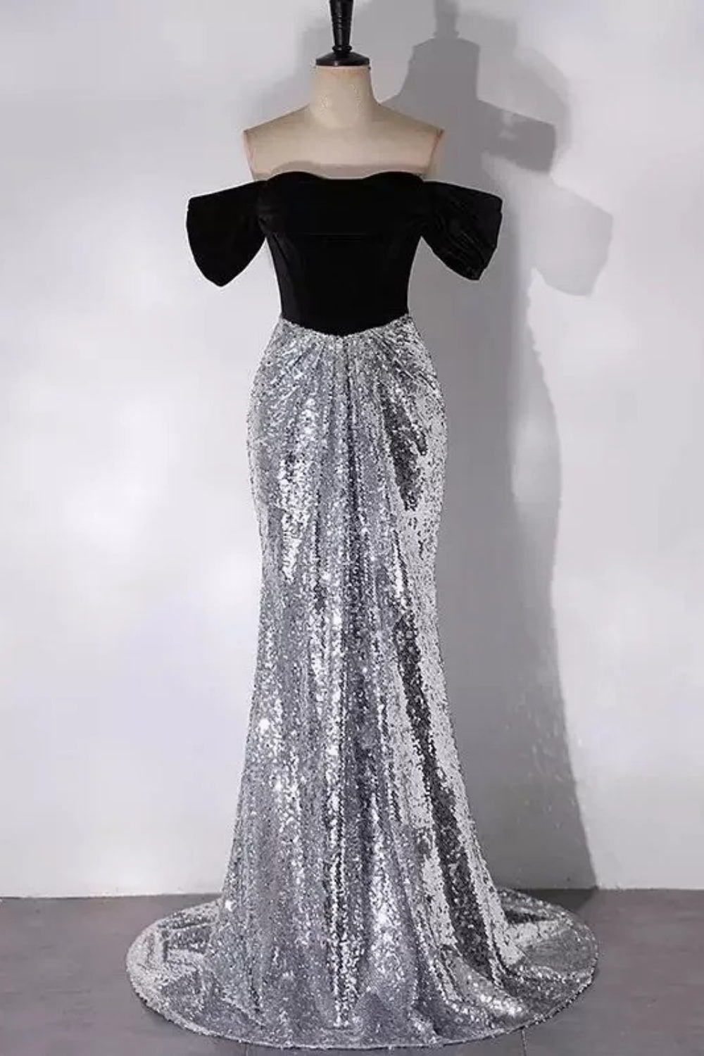 Langes und glänzendes, elegantes Pailletten-Abendkleid NV6720